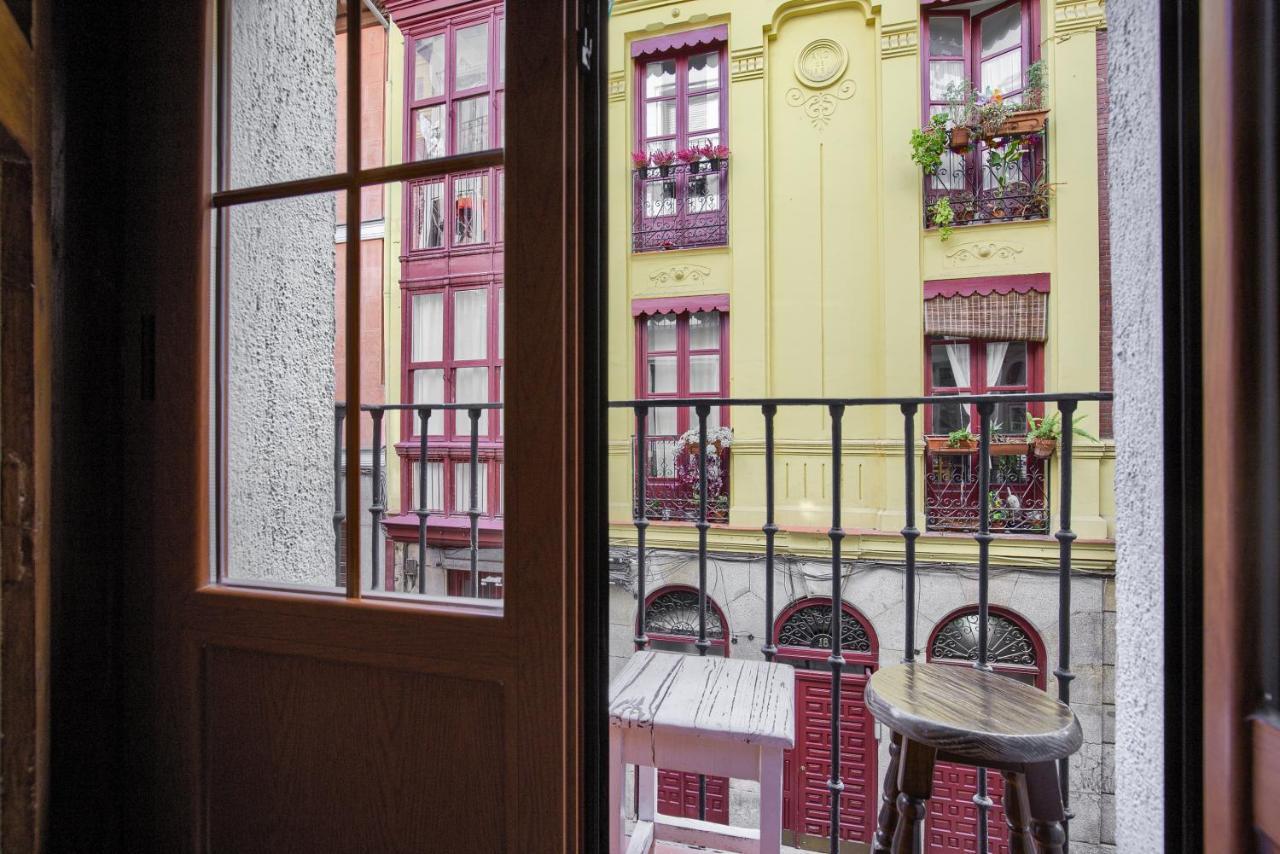 Charming Tirso De Molina I Appartement Madrid Buitenkant foto